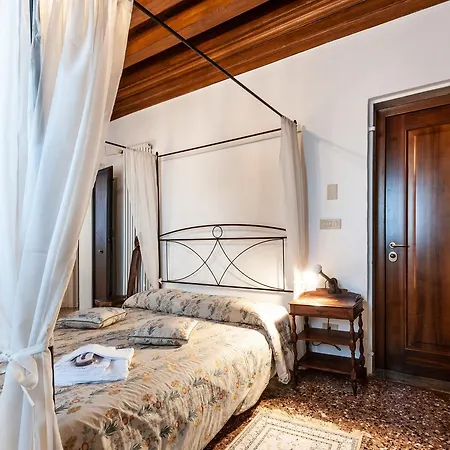 Ve-nice Rialto Sp720-4 Apartment